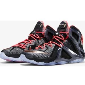 Nike LeBron Rose Gold 724559-091 Size 8